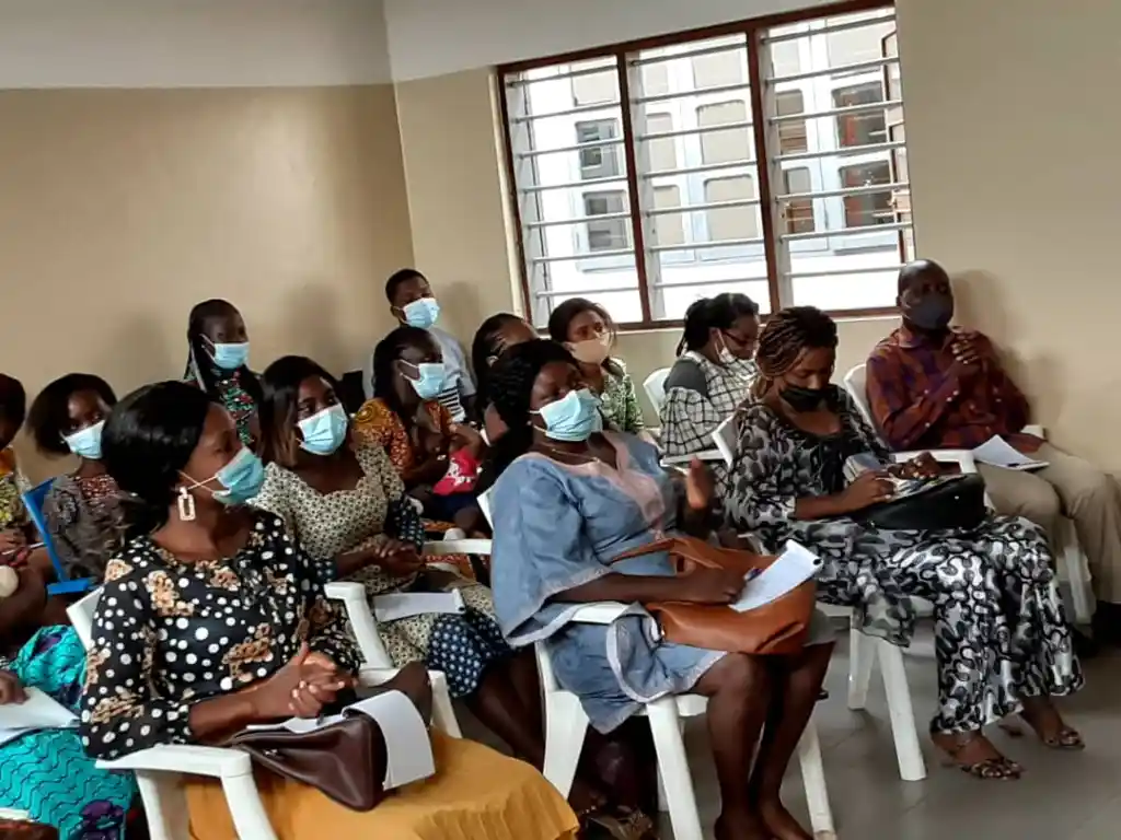 Formation des stylistes en partenariat avec Chris de Mens et Abu Ku Ka le 19 avril 2021 à Lomé